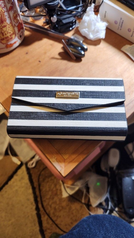 Kate Spade Bluetooth Speaker
