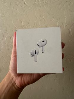 Apple AirPods Pro in Box