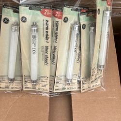 GE Fluorescent Under Cabinet Tube Light, 4 Watt, Warm White, F4 T5 Tube Light, 6 inches LOT OF 8