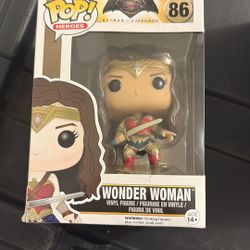 Funko Pop! Wonder Woman #86 – Batman v Superman
