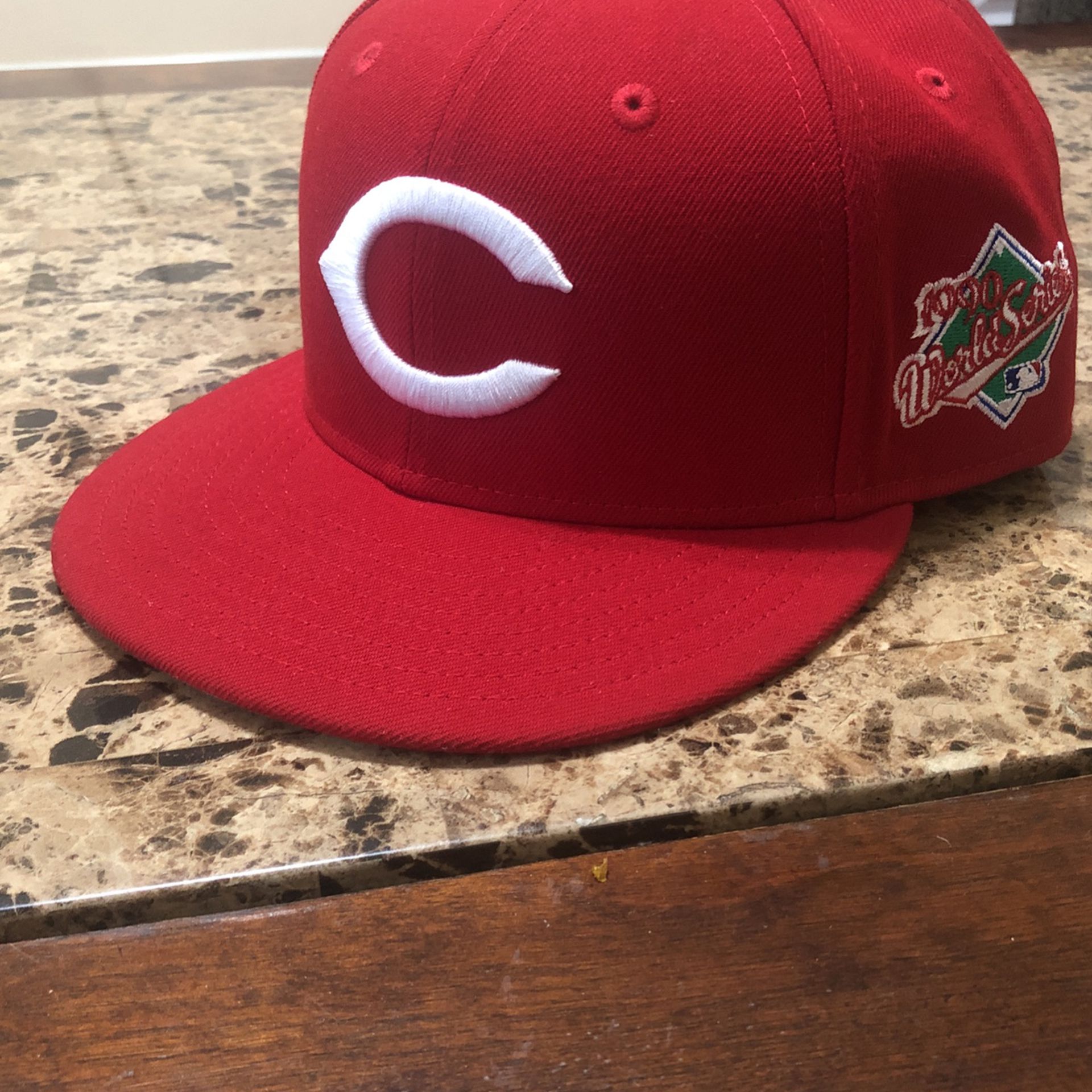 Cincinnati Reds New Era Side Patch 59Fifty Fitted Hat (Red Color) (Size 7 1  /4) for Sale in Brooklyn, NY - OfferUp