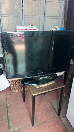 Samsung screen TV 31”