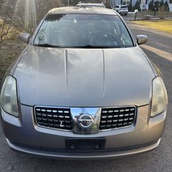 2004 Nissan Maxima
