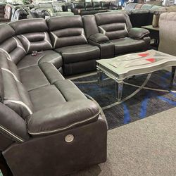 Black faux leather power reclining sectional 🌟Kincord
