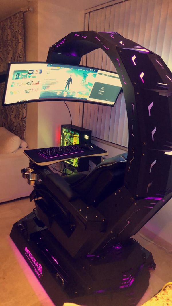 Scorpion gaming chair for Sale in Aventura, FL - OfferUp