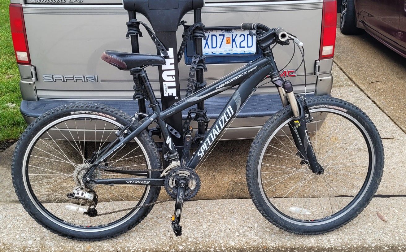 SPECIALIZED HARDROCK SPORT A1 PREMIUM ALUMINUM VERY LIGHTWEIGHT SMALL FRAME 26X2.10 WIDE TIRES FRONT ROCK SHOCK.
$250.00 O.B.O