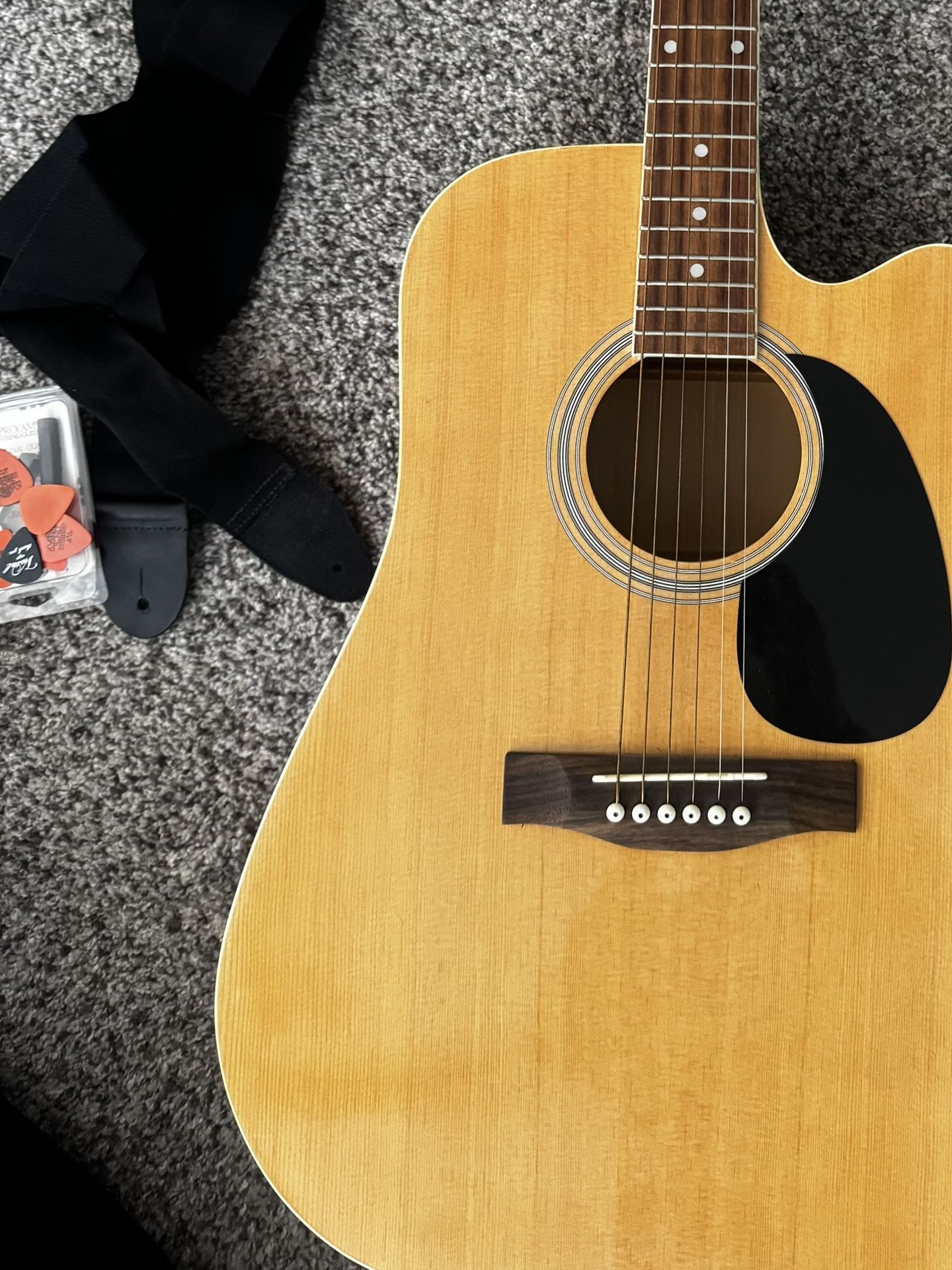 Six String Acoustic Guitar