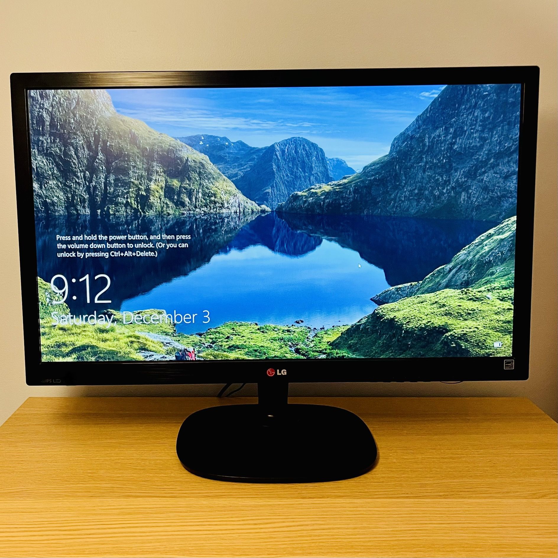 LG Gaming 27” LED Backlit Display Monitor