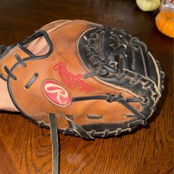Heart Of The Hide Catchers Glove