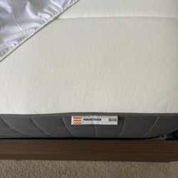 Queen Bedroom Set