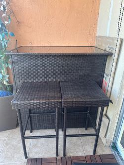 Patio bar