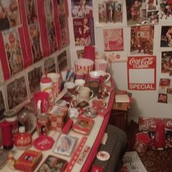 Store Closed 1500 Coke Collectibles CHEAP 