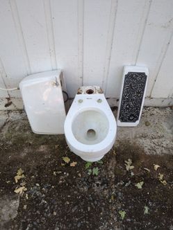 Free Toilet