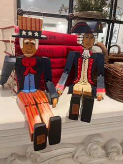 Adorable vintage wood patriotic decor