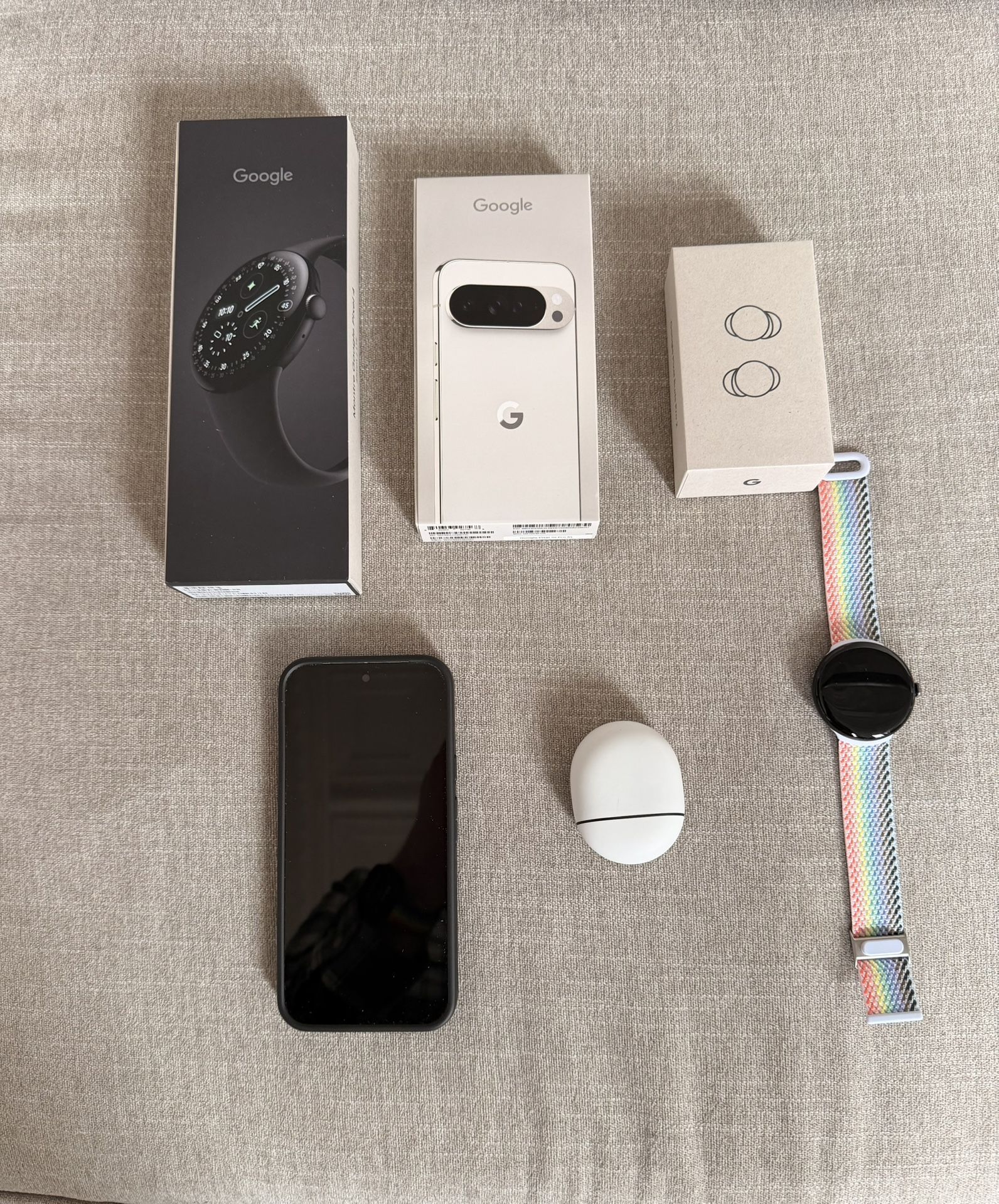 Google Pixel 10 Pro XL plus Pixel Watch 4 plus Pixel Buds Pro 2