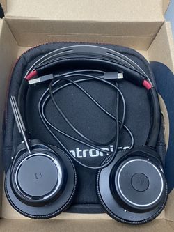 Plantronics Voyager Focus Headphones