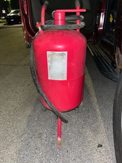 Portable Sandblaster Pressure Pot on Wheels – Heavy Duty