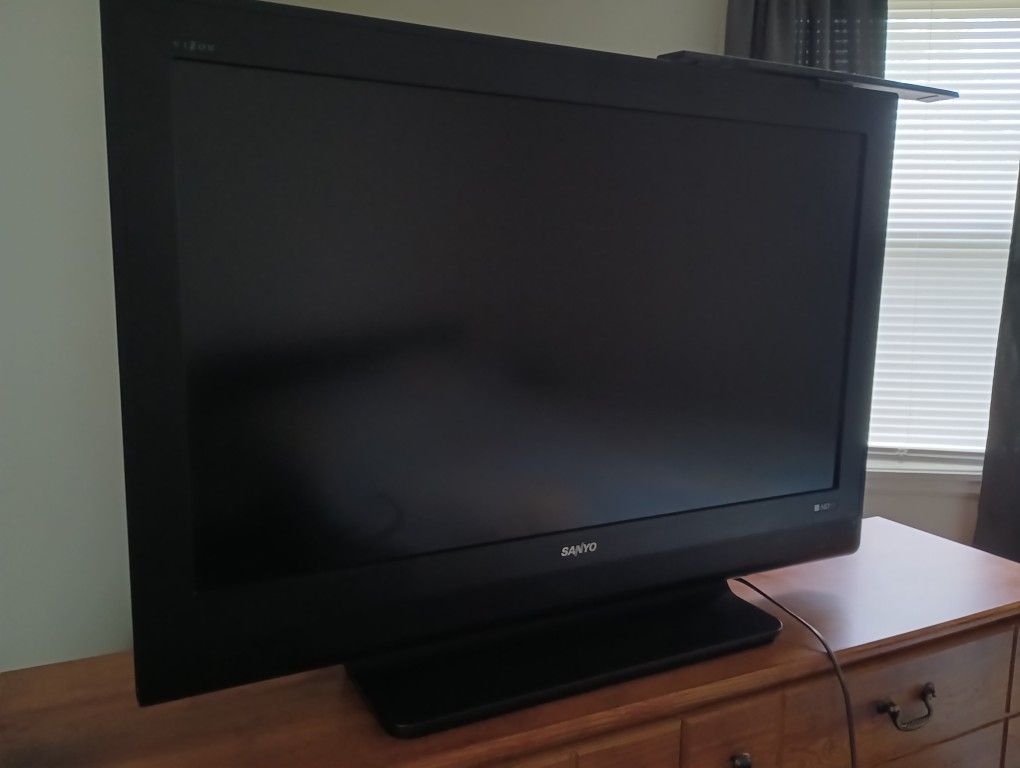 Sanyo 42 Inch Tv Great Condition Not A Smart Tv
