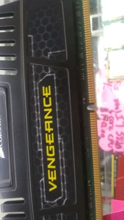 Corsair ddr3 vengeance 8gb 1600mhz! Like NEW!