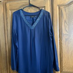 Women’s blouse
