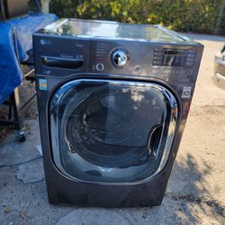 LG 27-Inch 4.5cu High Efficiency Front Load Ultra Large Capacity Washerr