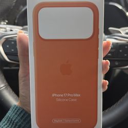 Apple silicone case orange