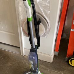 LIKE NEW Bissell Spin wave Steam Mop Scrubber