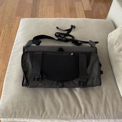 Hentley Copilot Travel Messenger Bag  - $250 New!