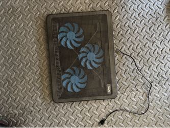 Laptop stand cooler