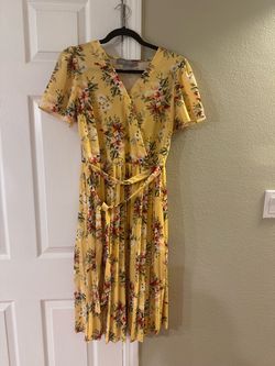 Lark & grey Yellow Floral Wrap Midi Dress