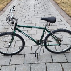 Schwinn 21 speed Frontier GS bike