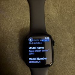 Apple Watch Series 7