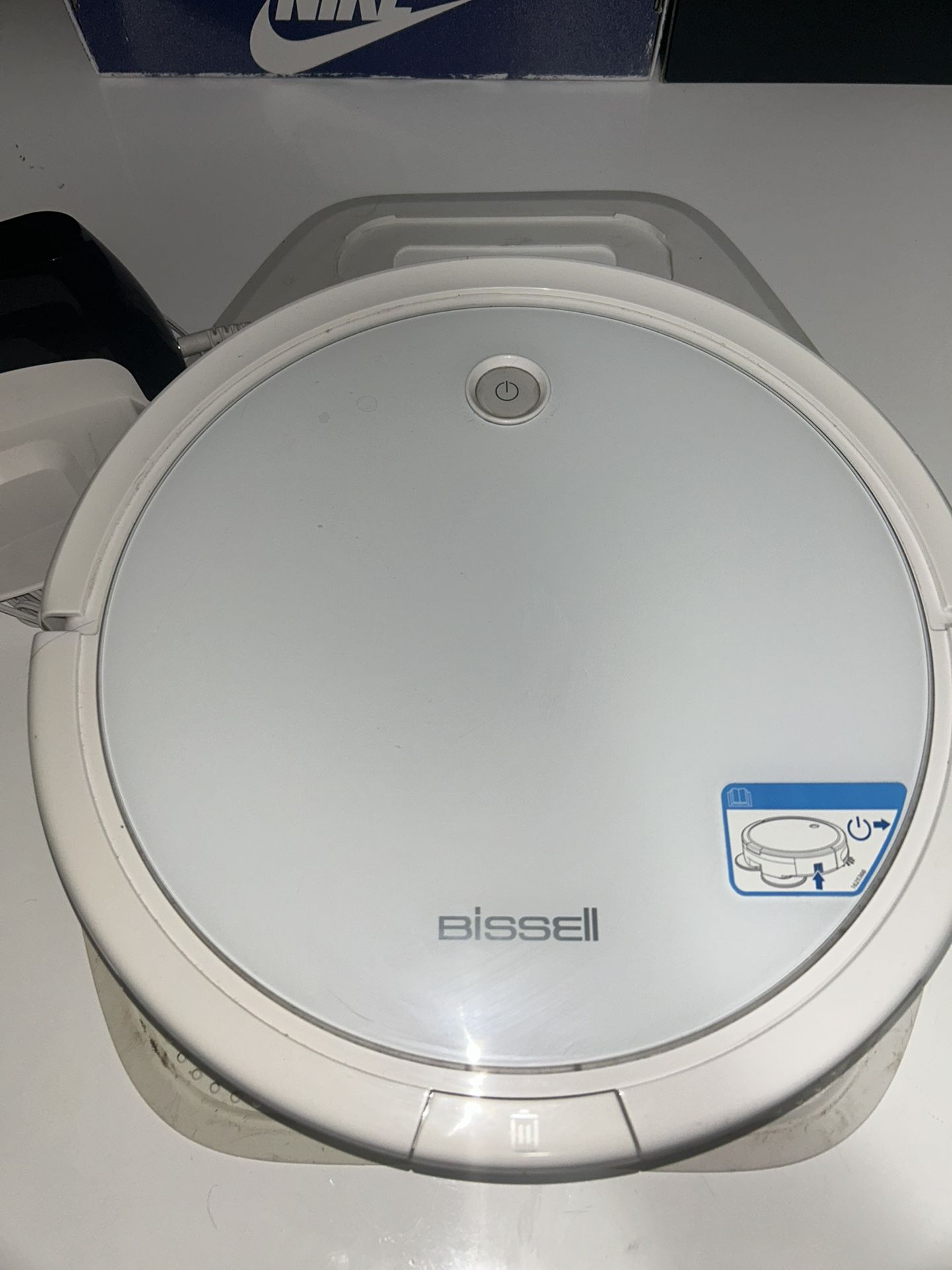 Bissell 2-in-1 Roomba
