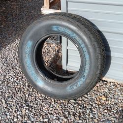 I'm Selling Tire Cooper Discoverer 235 75r16  New  $70