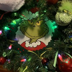 Christmas Wreath Grinch