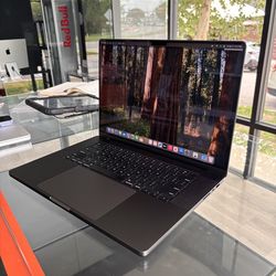 Apple 16” MacBook Pro M3 Max Chip 48GB Ram 1TB SSD! 100%Battery! 90 day warranty! We offer financing