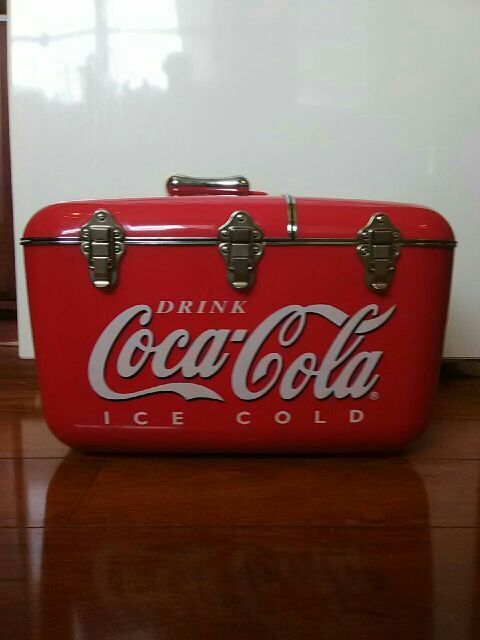 Coca Cola Cooler with CD player and AM/FM Radio