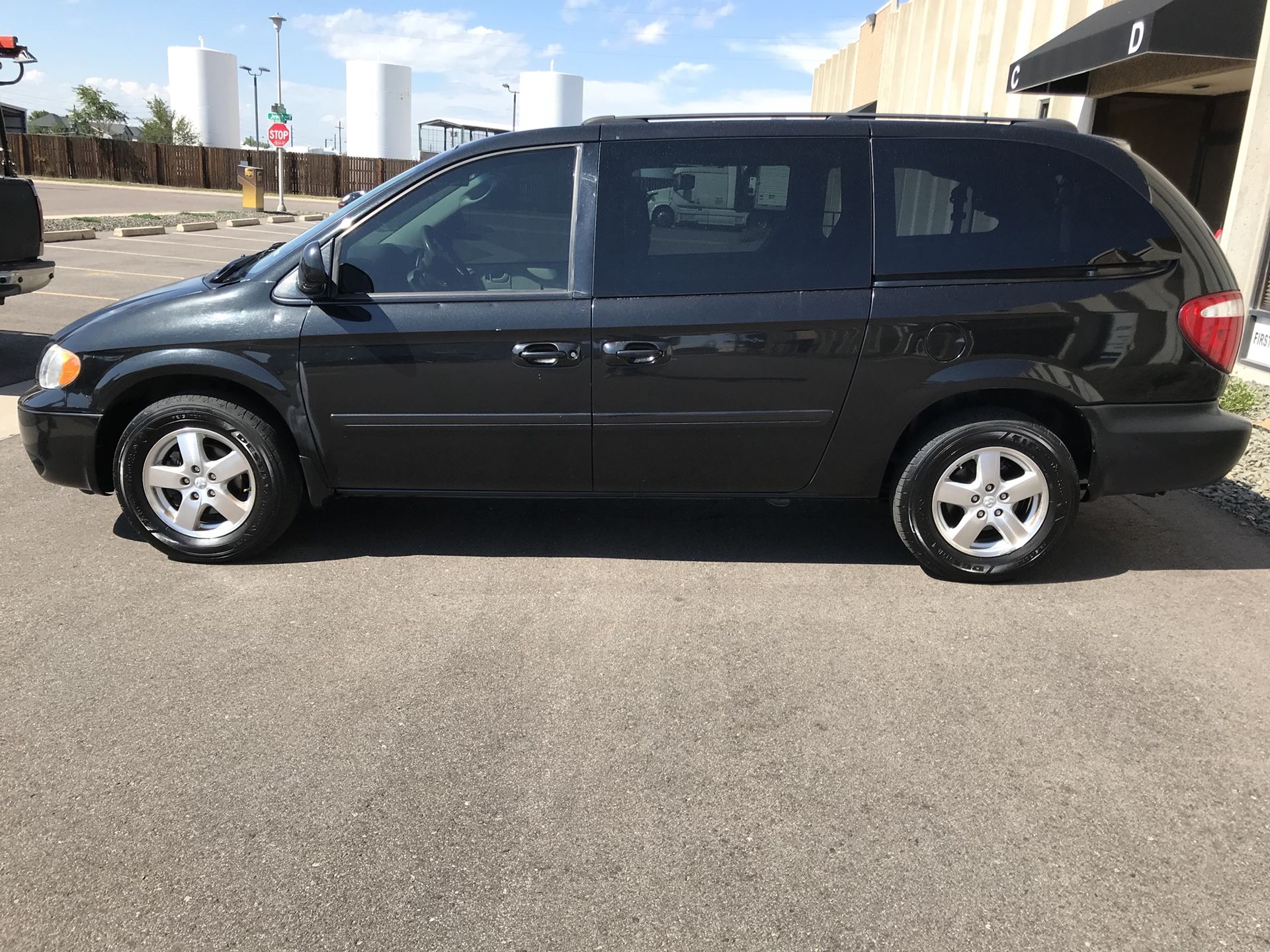 2005 Dodge Grand Caravan