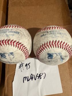 MLB USED baseballs / Cage L10 PRO balls