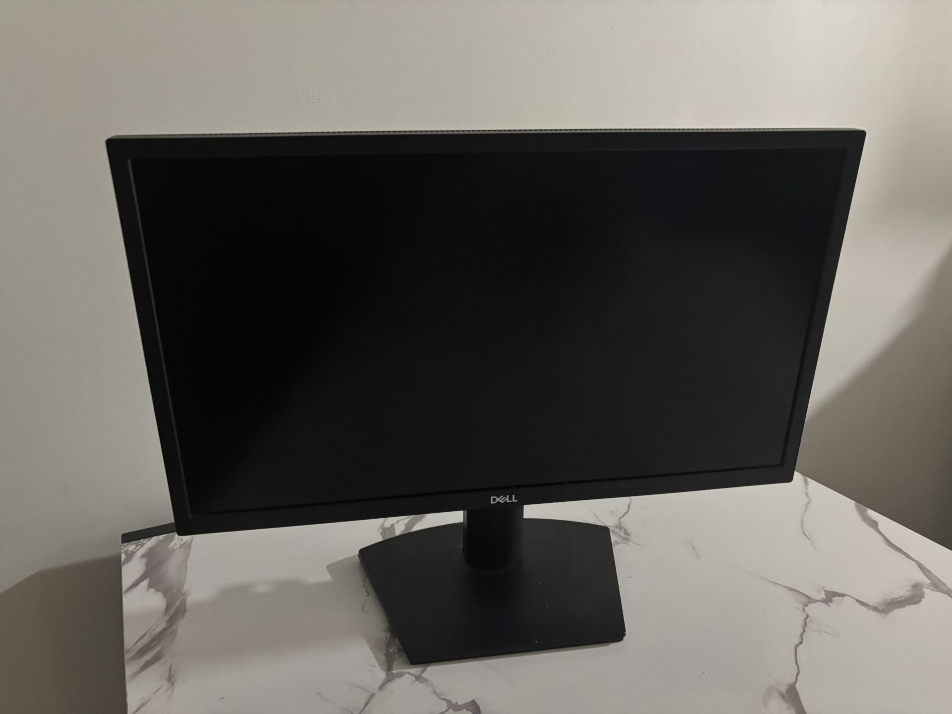 Dell 21.5 Inch Monitor 