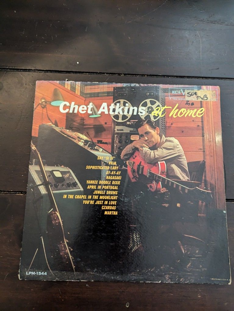 Chet Atkins At Home