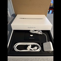 Genuine APPLE MacBookAir 13” BOX w/Magsafe 2 Power Adapter-45W and…