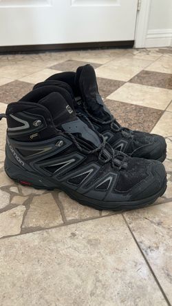 Salomon hiking boots
