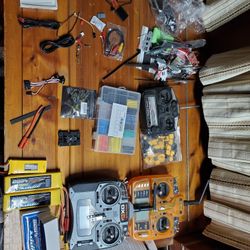 Bunch Of Quadcopter Stuff 