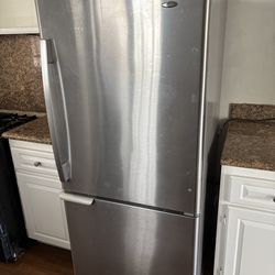 Refrigerator for sale