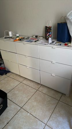 9 Drawer Dresser