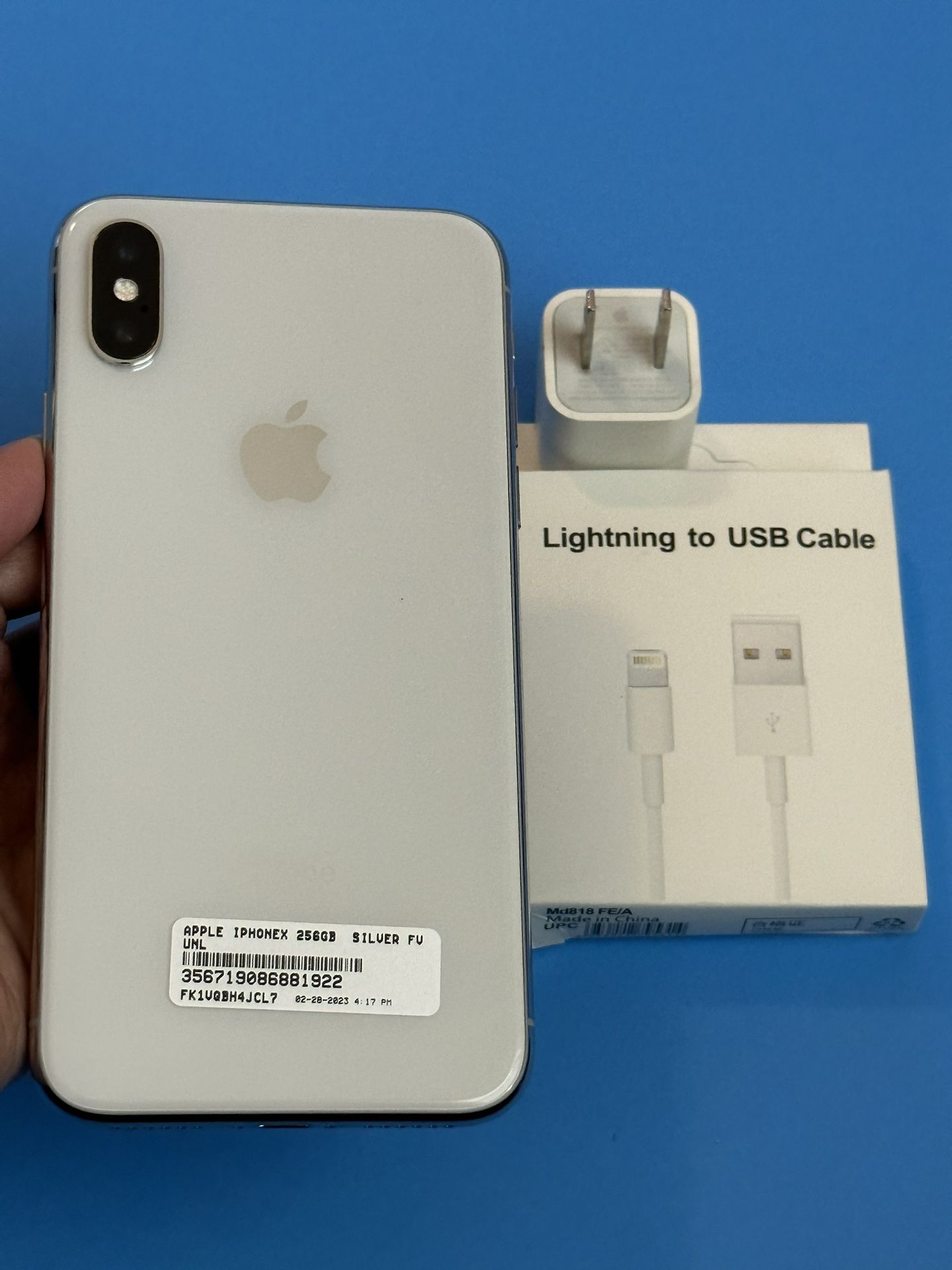 IPhone X (256gb) White UNLOCKED