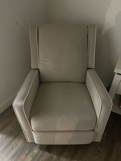 Light tan  Upholstered Recliner Chair