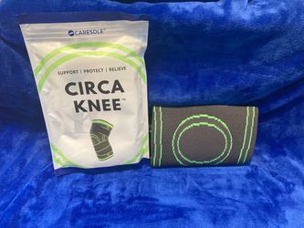 WOMENS KNEE SUPPORTS/NEW