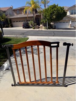 Summer baby gate wood